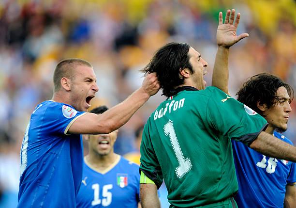  罗马门将低级失误导致败局  